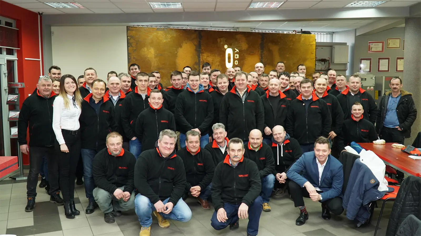 Zespół instalatorów DEFRO podczas szkolenia